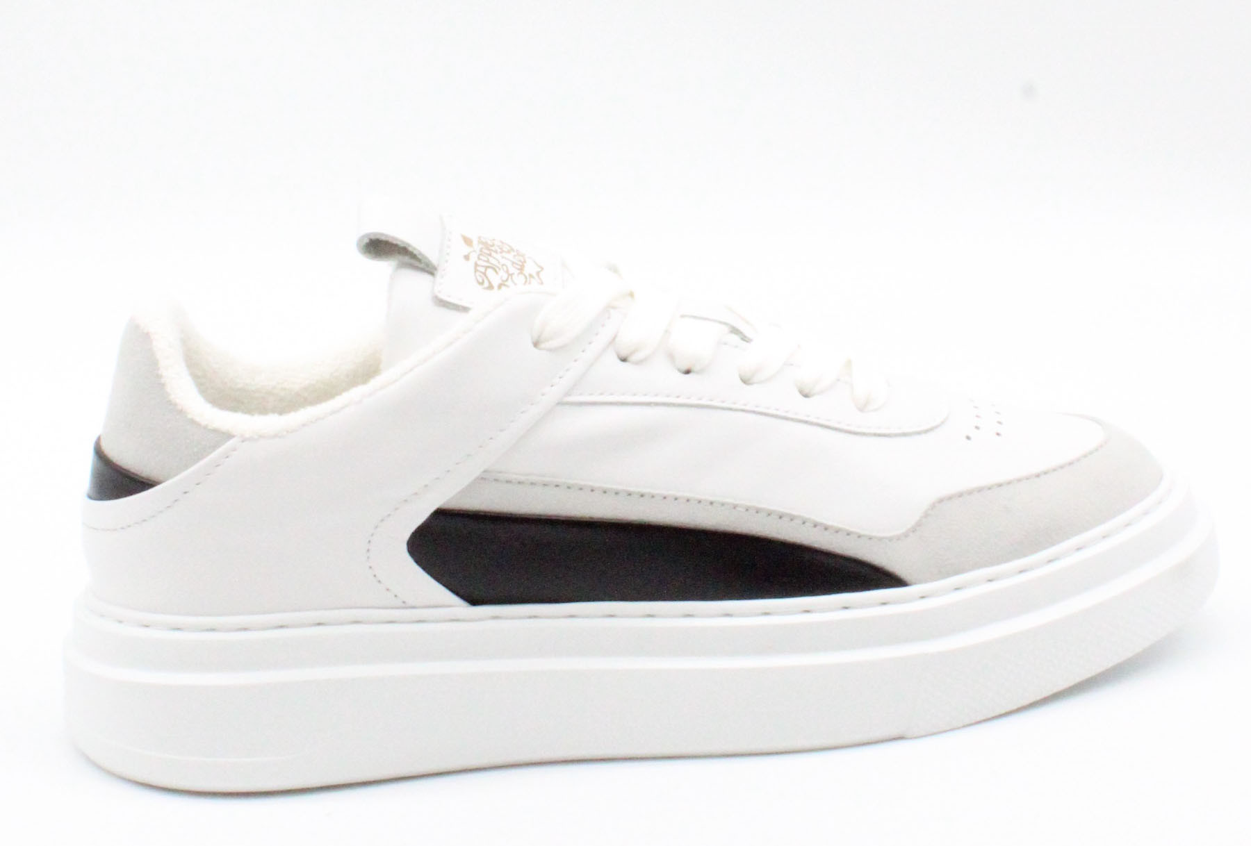 Apple of Eden Sneaker Linz
