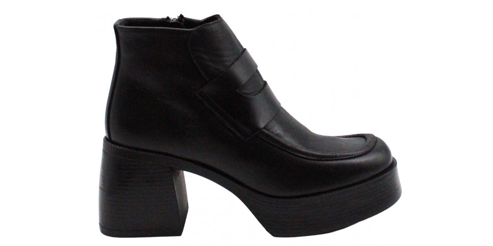 Bertuchi Plateau Stiefelette 1120