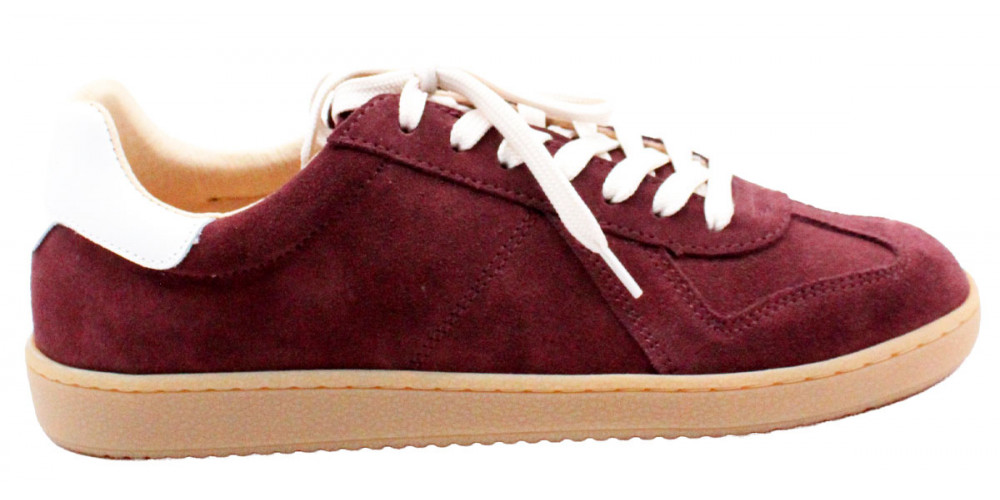 Ten Points Sneaker Edit