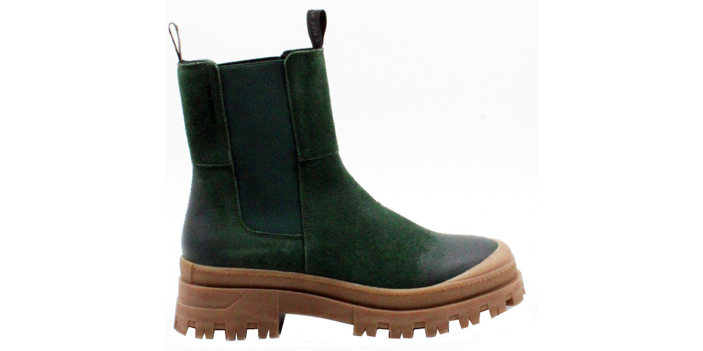 Ten Points Chelsea Boots Jenny