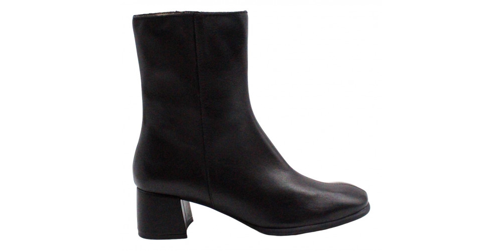 Wikers Stiefelette Q-126